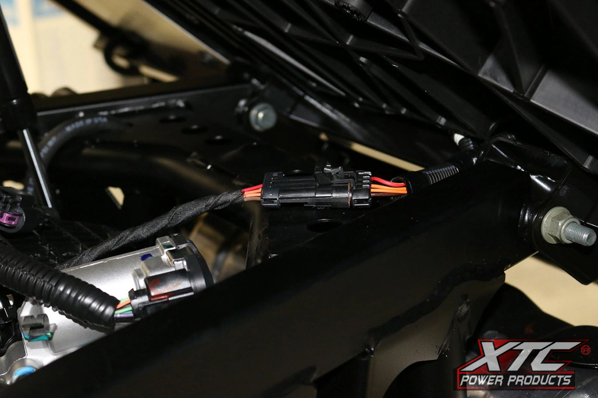 Polaris General & 2019 Ranger XP Plug and Play OEM Harness to 4 Pin Flat Trailer Connector