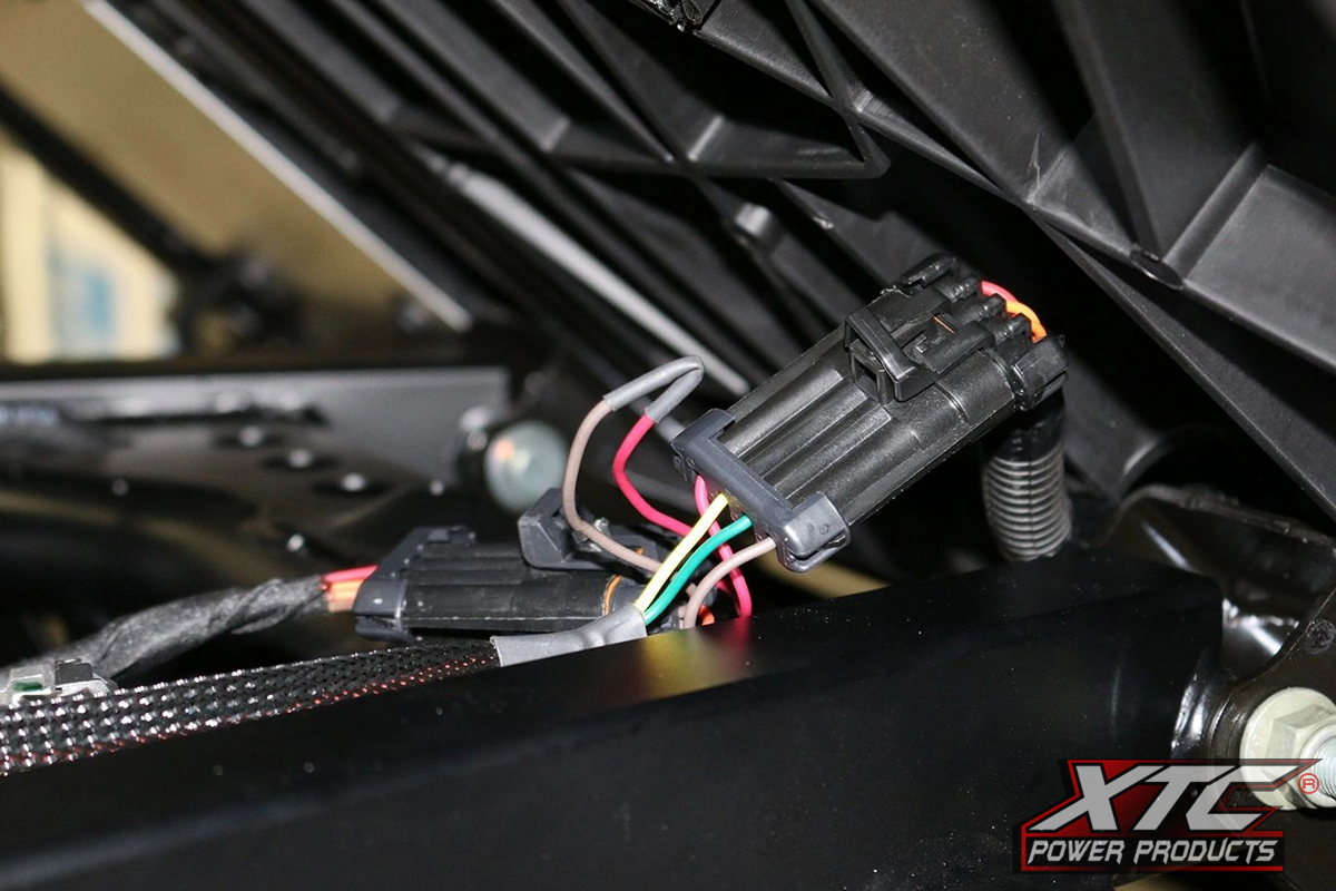 Polaris General & 2019 Ranger XP Plug and Play OEM Harness to 4 Pin Flat Trailer Connector